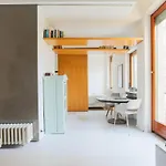 Deep Travel Apartment