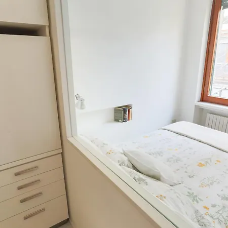 Deep Travel Apartman *